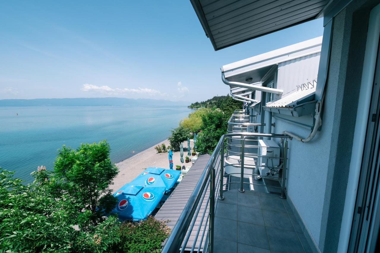 Hotel Holiday-M Ohrid Exterior photo